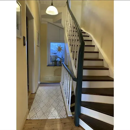 Mosel 摩泽尔河畔的泽尔